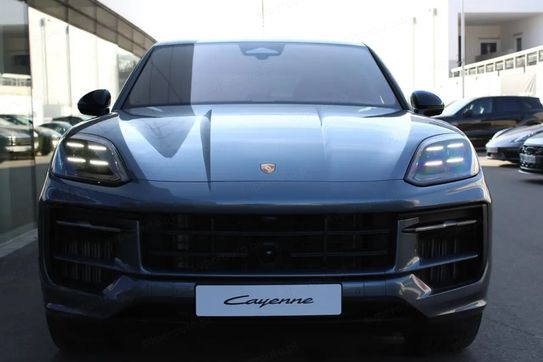 Porsche Cayenne Coupe E-Hybrid Black Edition