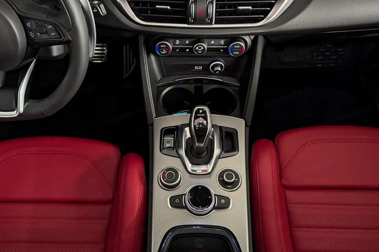 Alfa Romeo Stelvio Veloce Q4