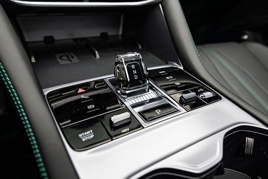 BYD Seal U DM-i  Design AWD
