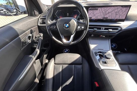 BMW Seria 3 318d mHEV aut