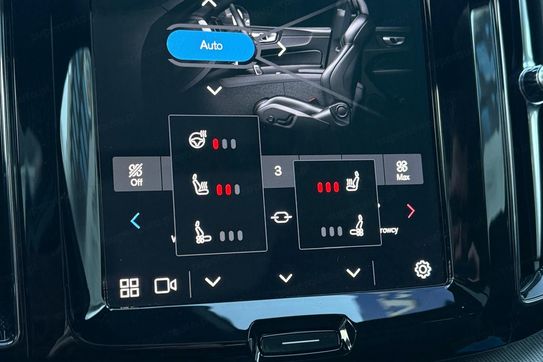 Volvo XC60 T8 Plug-In Hybrid AWD Ultra Black Edition