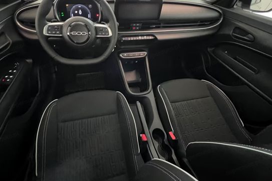Fiat 600 1.2 Turbo Hybrid eDCT