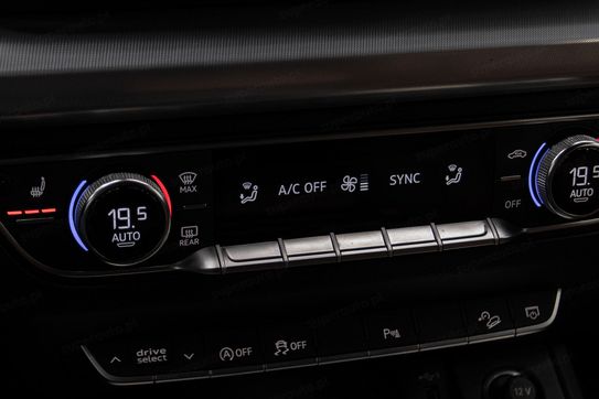 Audi Q5 45 TFSI quattro S Line