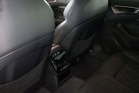 Audi A6 TFSI quattro S line Avant