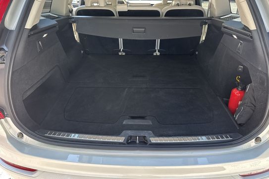 Volvo XC90 B5 D AWD Momentum Pro