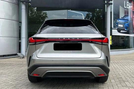 Lexus RX 450h+ Omotenashi 2.5 Hybrid Plug-in