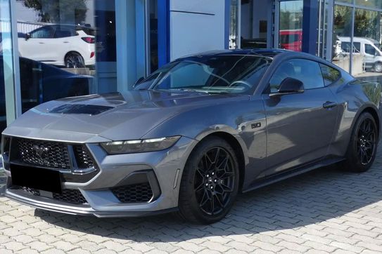 Ford Mustang GT Fastback 5.0 V8