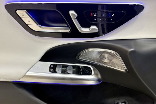 Mercedes Klasa E AMG 53 4Matic+ Hybrid