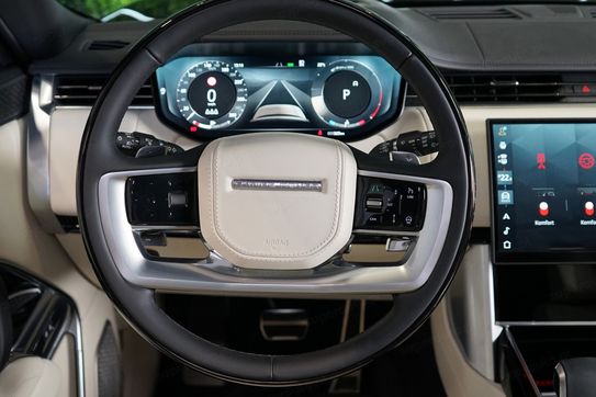 Land Rover Range Rover 4.4 V8 P530 Autobiography SWB