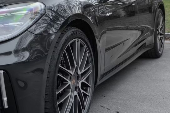 Porsche Panamera 4 E-Hybrid