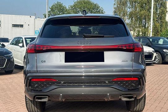 Audi Q5 TFSI quattro