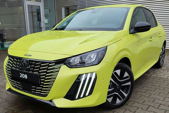 Peugeot 208 Allure e-DCS6  1.2 mHEV
