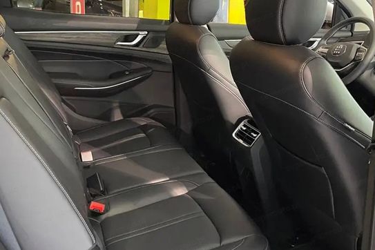 DFSK E5 Prestige 1.5  PHEV E-CVT