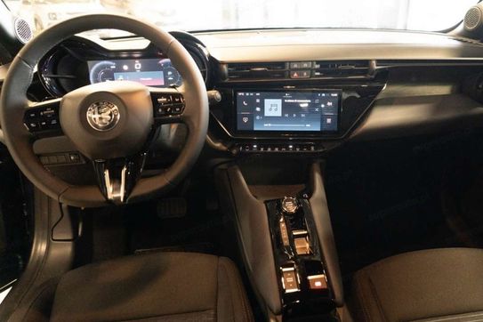 Alfa Romeo Junior 1.2 Ibrida