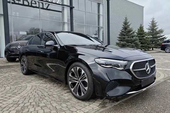 Mercedes Klasa E 200  4-Matic Avantgarde