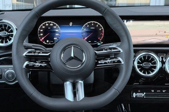 Mercedes Klasa A 200 AMG Line