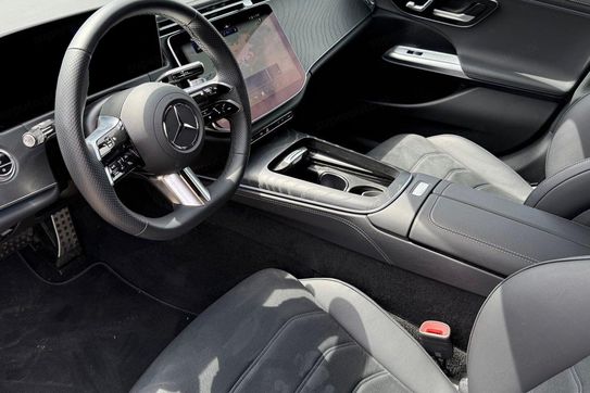 Mercedes Klasa E 220 d  4-Matic AMG