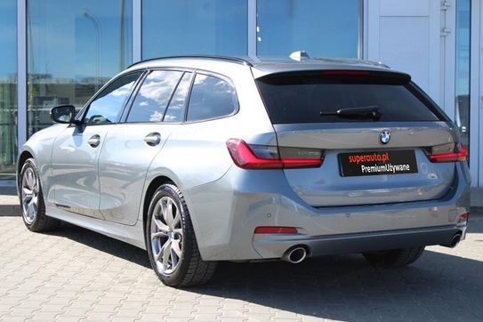 BMW Seria 3 318d mHEV aut