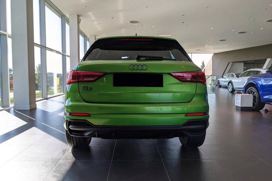 Audi Q3 35 TFSI S line