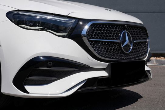 Mercedes E Klasa 220 d  4-Matic AMG