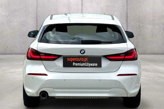 BMW Seria 1 118i Advantage