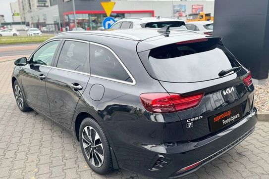 Kia Ceed 1.5 t-Gdi Tribute Dct