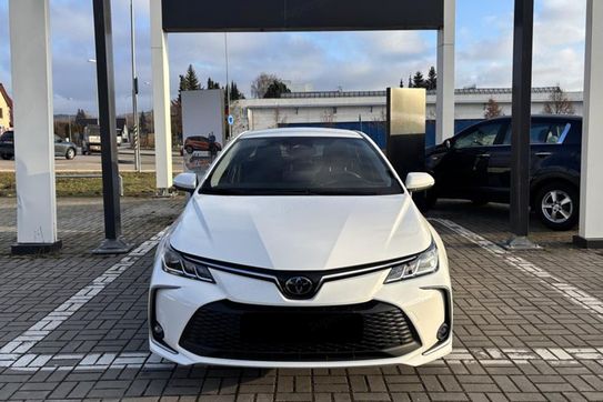 Toyota Corolla Comfort 1.5 benzyna