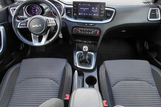 Kia Ceed 1.5 T-GDI M
