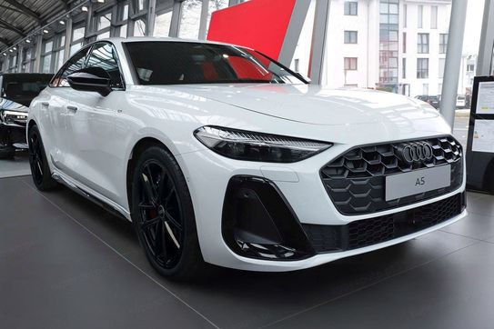 Audi A5 e-Hybrid quattro