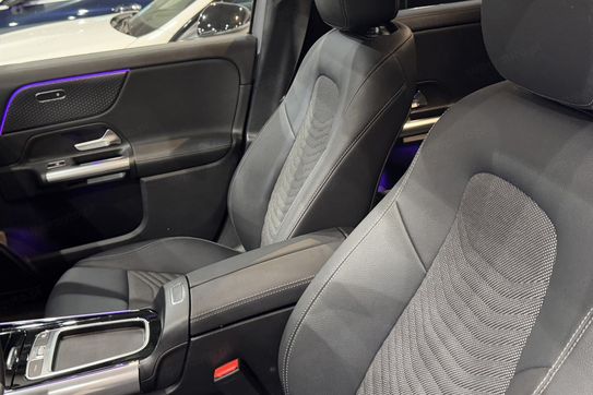 Mercedes GLA 200  Progressive