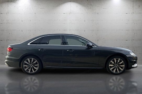 Audi A4 40 TFSI mHEV S tronic