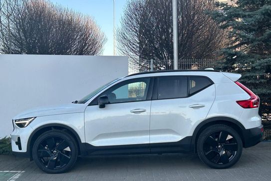 Volvo XC40 B4 Plus Black Edition aut