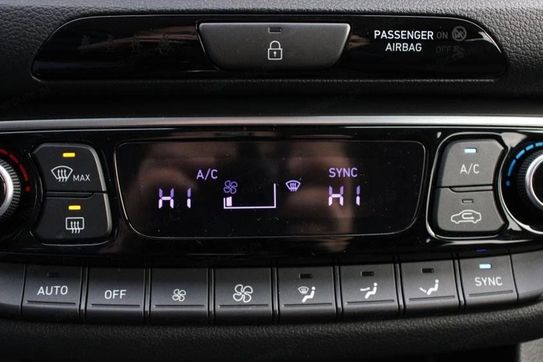 Hyundai i30 1.5 T-GDI Smart