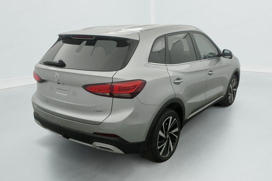 MG ZS Exclusive 1.5 Hybrid+ AT