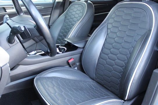 Ford Mondeo 2.0  Vignale AWD