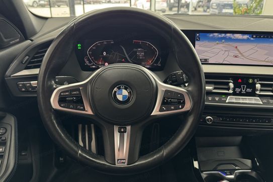 BMW Seria 1 118i M Sport