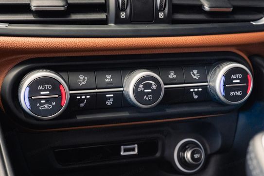 Alfa Romeo Giulia Turbo Veloce Q4