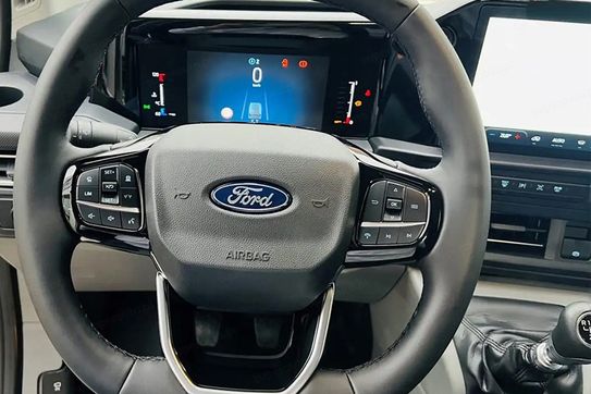 Ford Transit Custom 320 L2H1 Limited