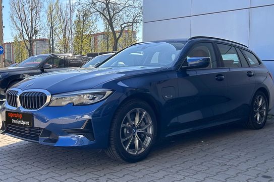BMW Seria 3 330e PHEV M Sport sport-aut