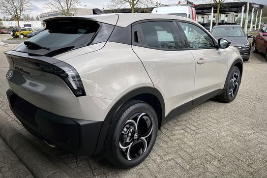 Alfa Romeo Junior 1.2 Ibrida