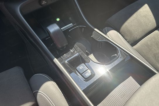 Volvo XC40 T5 Plug-In Hybrid Plus Bright
