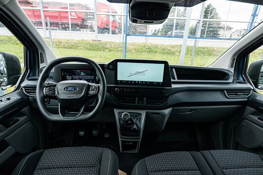 Ford Transit Custom 320 L2H1 Trend Zabudowa Brygadowa