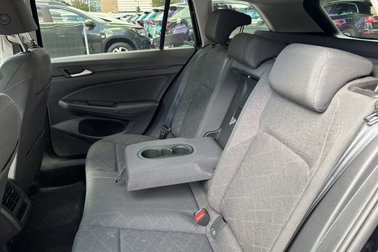 Volkswagen Golf Life 1.5 eTSI  DSG