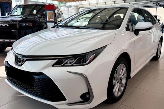 Toyota Corolla Comfort 1.5 benzyna