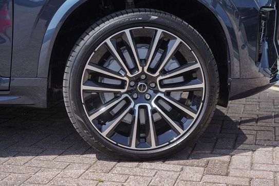 Volvo XC90 T8 AWD Plug-In Hybrid Ultra Dark 7os