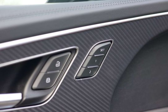 Audi Q8 TFSI e quattro
