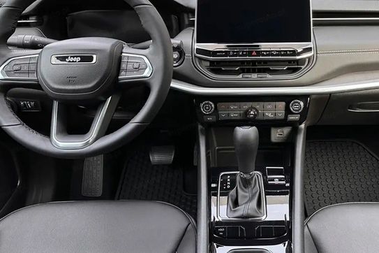 Jeep Compass Altitude 1.5 T4 mHEV DCT