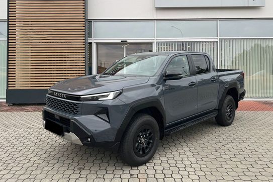 Toyota HiLux mHEV Double Cab Active 4x4 aut