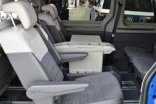 Volkswagen Multivan L2H1 Style DSG