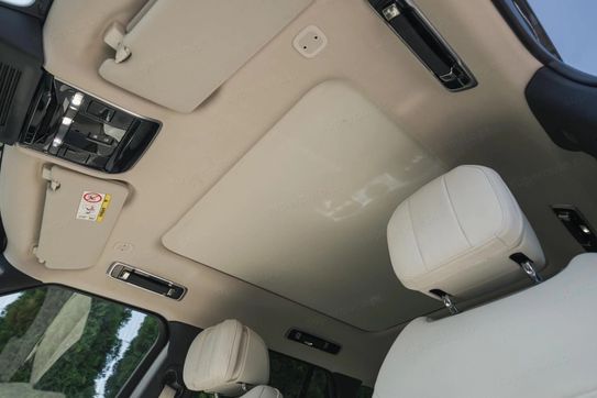 Land Rover Range Rover D300 SE